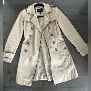Banana Republic Size 0 Trench Coat